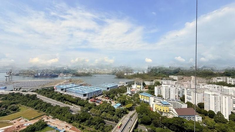 AVENUE SOUTH RESIDENCE 6