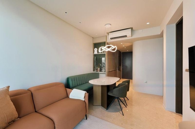 AVENUE SOUTH RESIDENCE 5