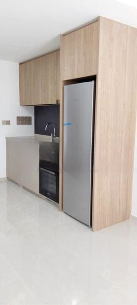 DAIRY FARM RESIDENCES 8