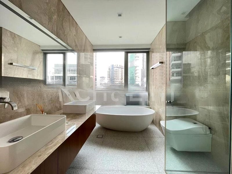 SKYLINE @ ORCHARD BOULEVARD 5