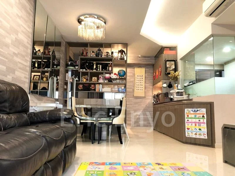 SIGNATURE AT YISHUN 2