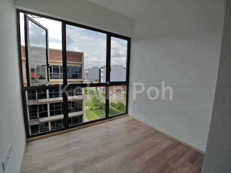 THE WATERGARDENS AT CANBERRA 11