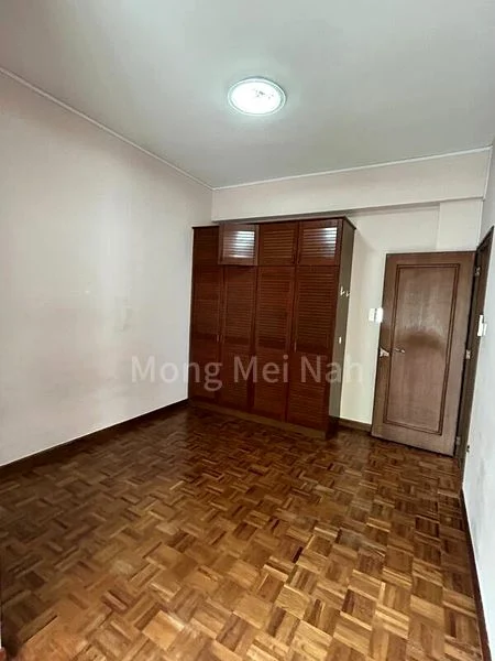 GOLD COAST CONDOMINIUM 7