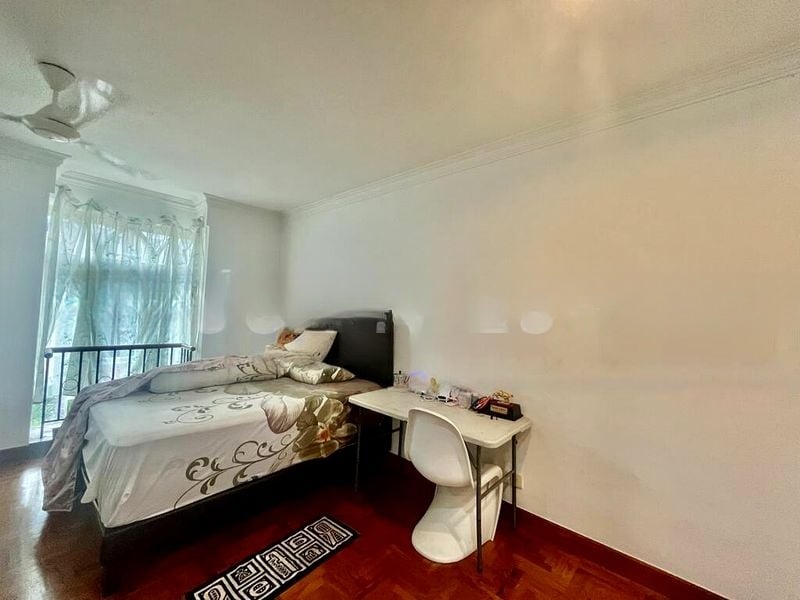 PARK VILLAS 8
