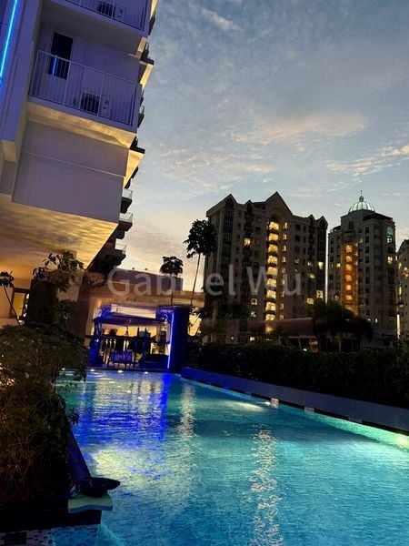 THE LINE @ TANJONG RHU 10