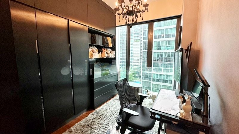 ESPARINA RESIDENCES 6