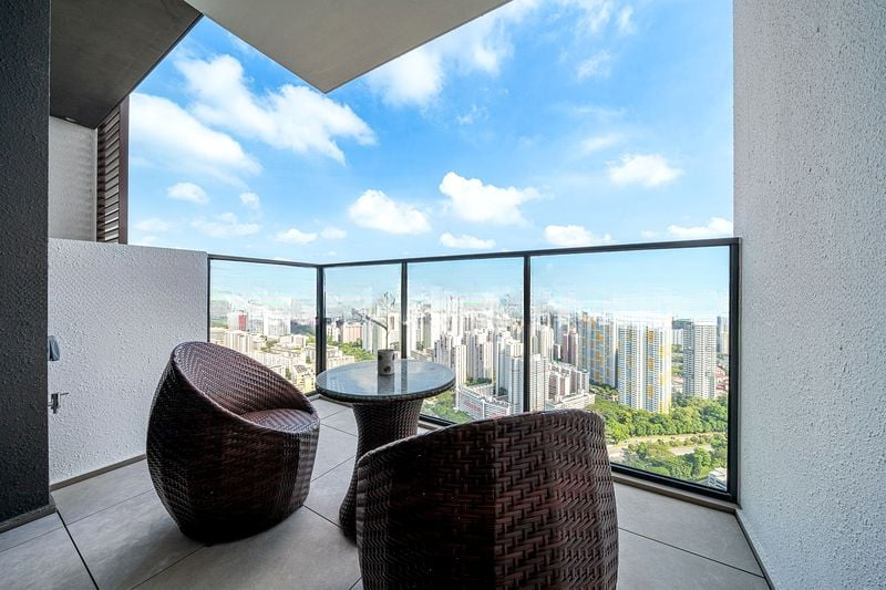 AVENUE SOUTH RESIDENCE 12