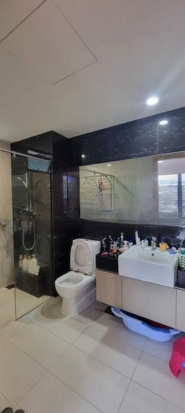 ESPARINA RESIDENCES 5