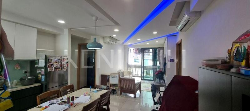 ESPARINA RESIDENCES 9