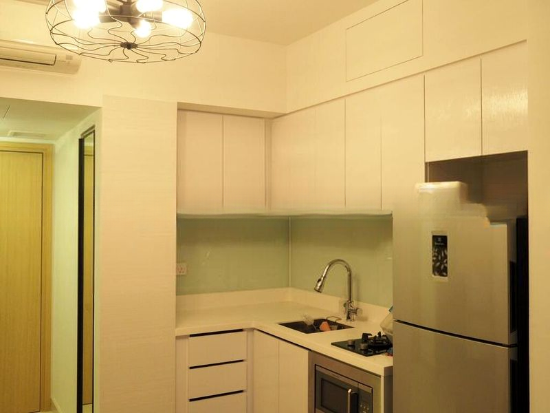 EIGHT RIVERSUITES 8