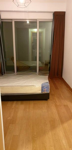 EIGHT RIVERSUITES 12