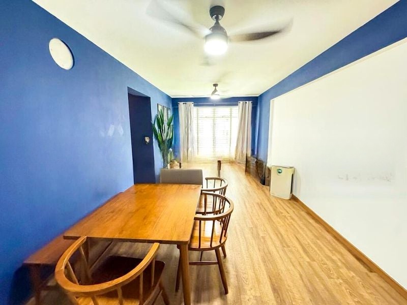 BT BATOK WEST AVE 6 8