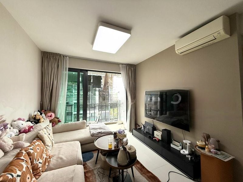 ESPARINA RESIDENCES 6