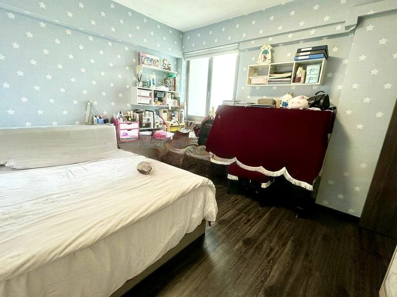 ORCHID PARK CONDOMINIUM 9