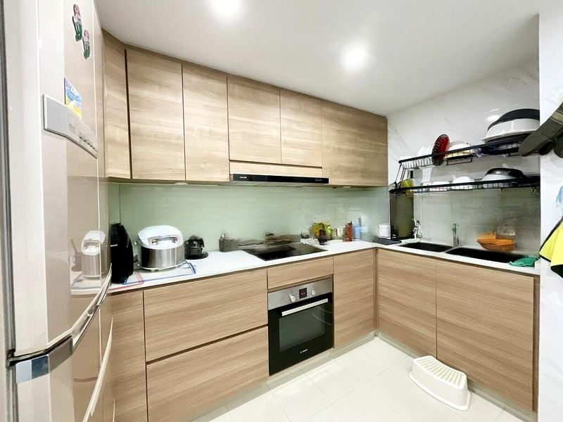 ORCHID PARK CONDOMINIUM 3
