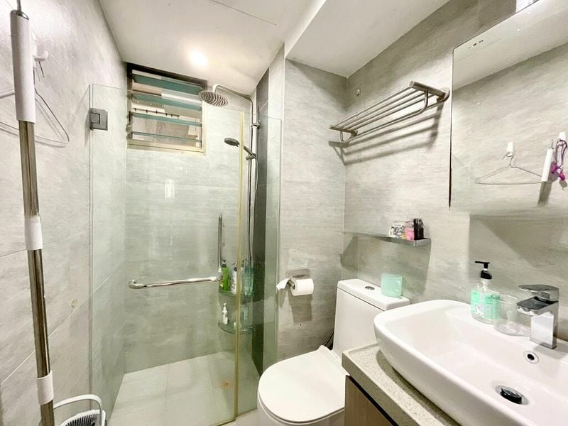 ORCHID PARK CONDOMINIUM 6