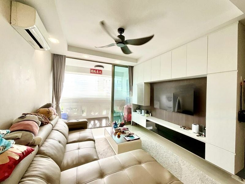 ORCHID PARK CONDOMINIUM 15