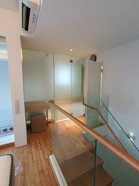 THE CLIFT 4
