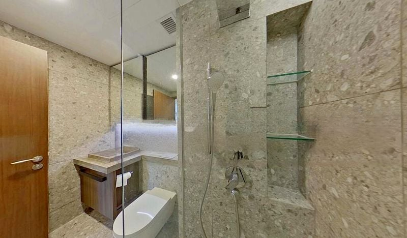 ONE PEARL BANK 5