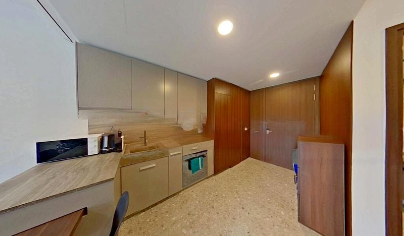 ONE PEARL BANK 6