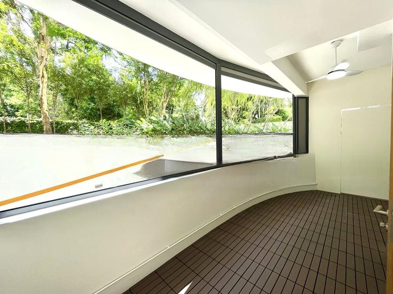 STEVENS SUITES 8