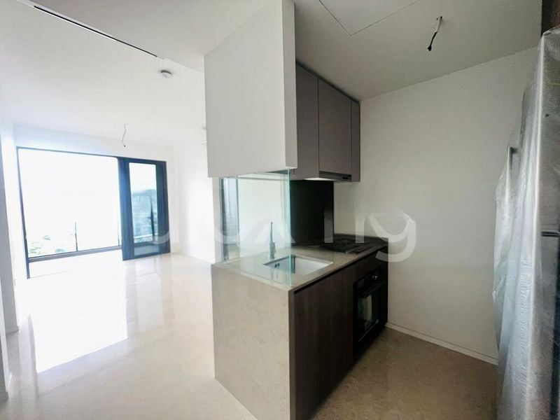 AVENUE SOUTH RESIDENCE 8