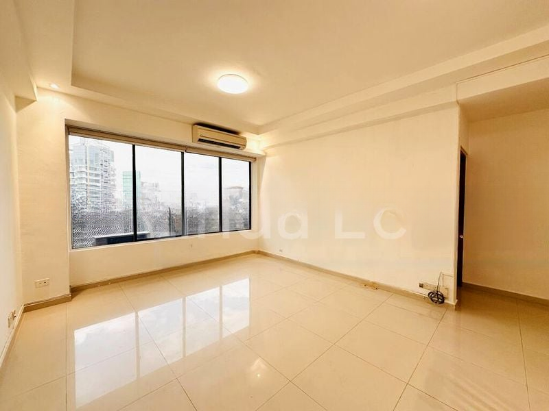 INTERNATIONAL PLAZA 11