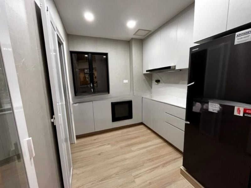 DOVER PARKVIEW 9