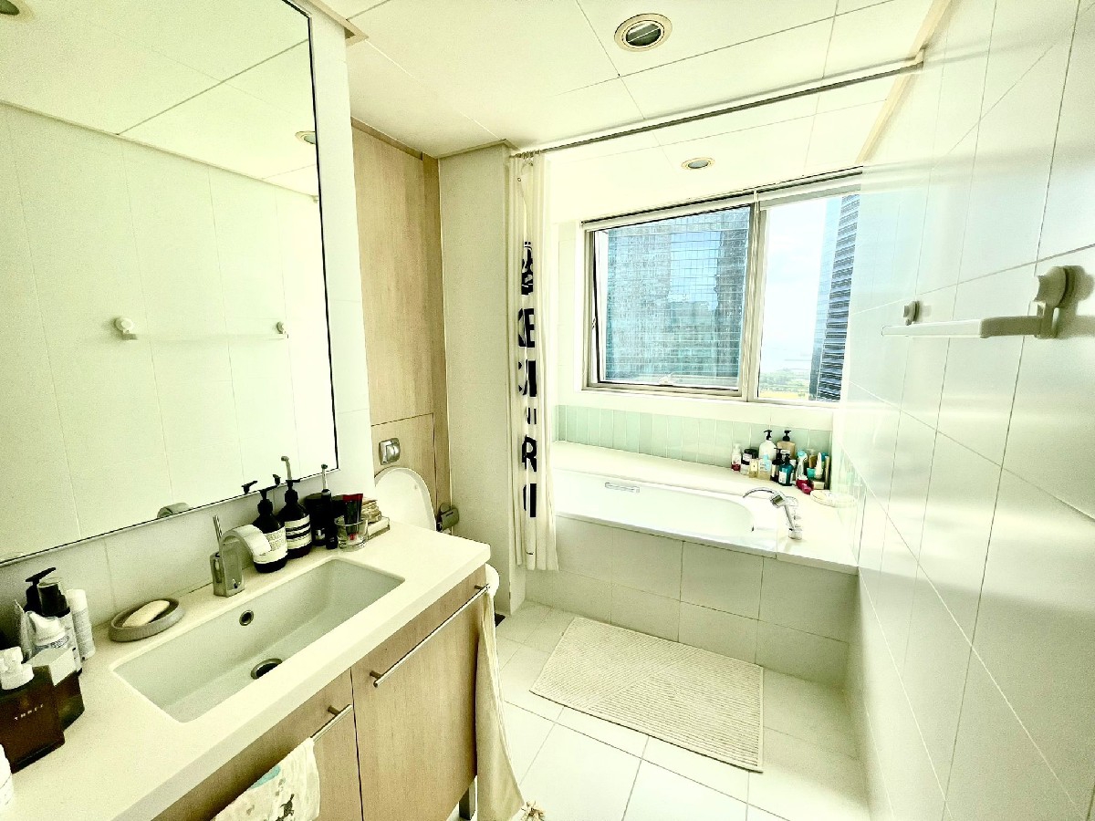 THE SAIL @ MARINA BAY 10