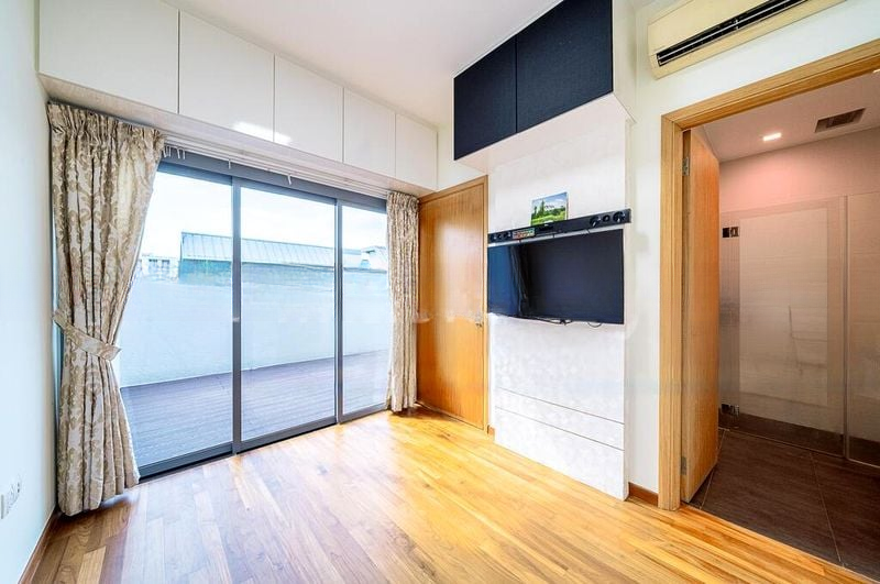 PRIMO RESIDENCES 8