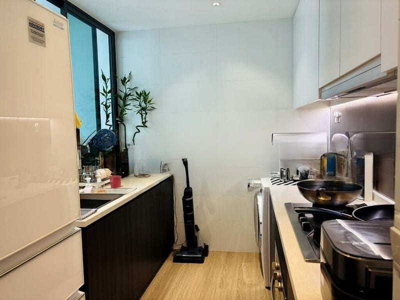ESPARINA RESIDENCES 4