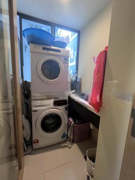 ESPARINA RESIDENCES 13