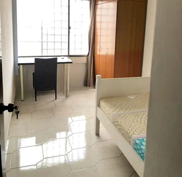 PEOPLE'S PARK COMPLEX 8