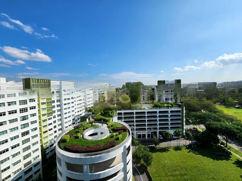 SIGNATURE AT YISHUN 7