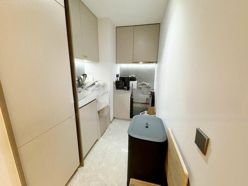 SENGKANG GRAND RESIDENCES 6