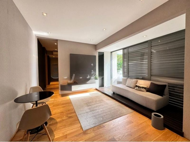 THE PEAK @ CAIRNHILL I 6