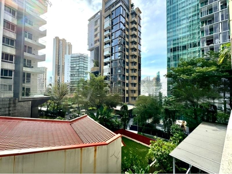 THE PEAK @ CAIRNHILL I 7