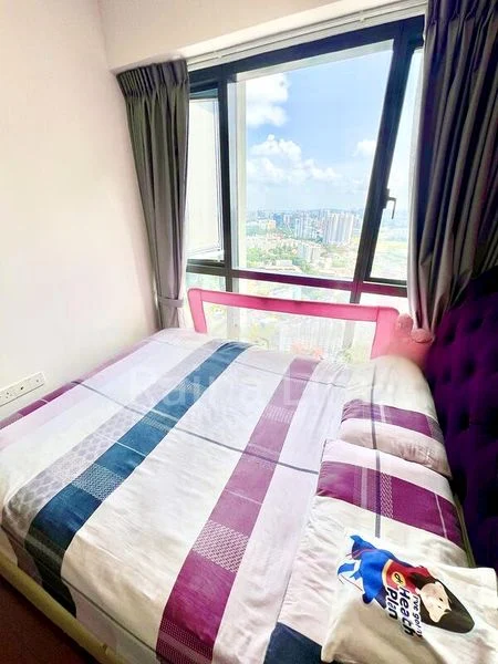 STIRLING RESIDENCES 9