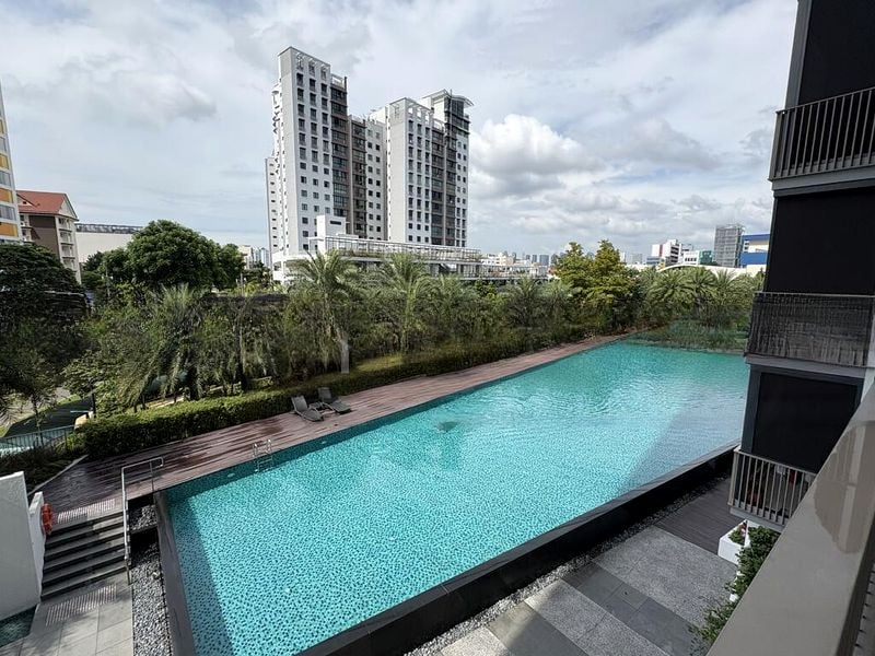 TRE RESIDENCES 4