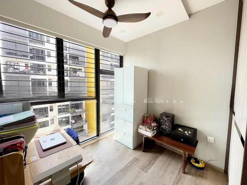 WESTWOOD RESIDENCES 6