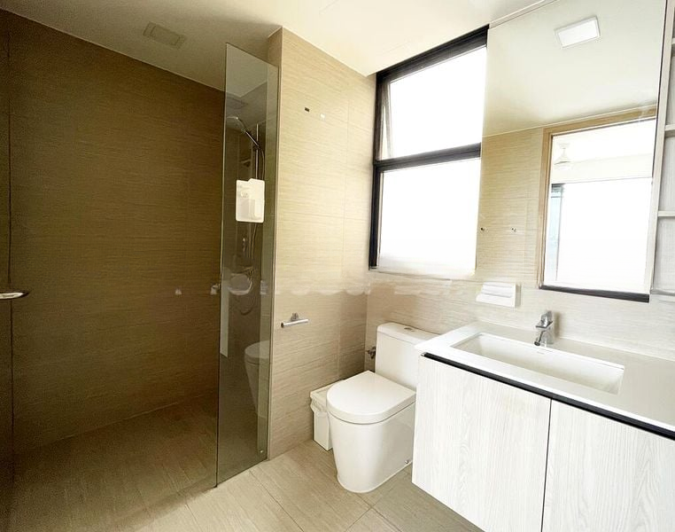 WESTWOOD RESIDENCES 9