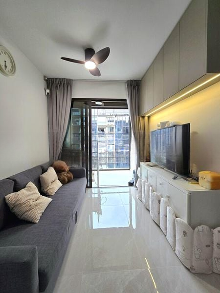 DAIRY FARM RESIDENCES 8