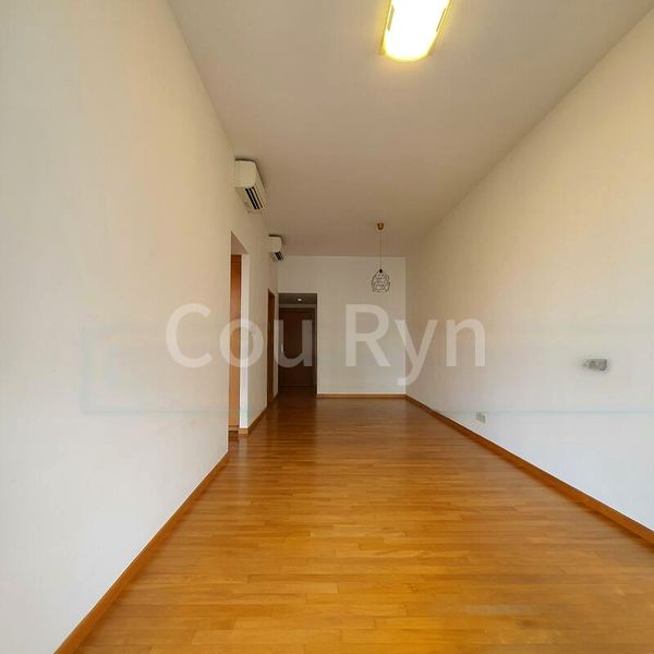 THE PIER AT ROBERTSON 12