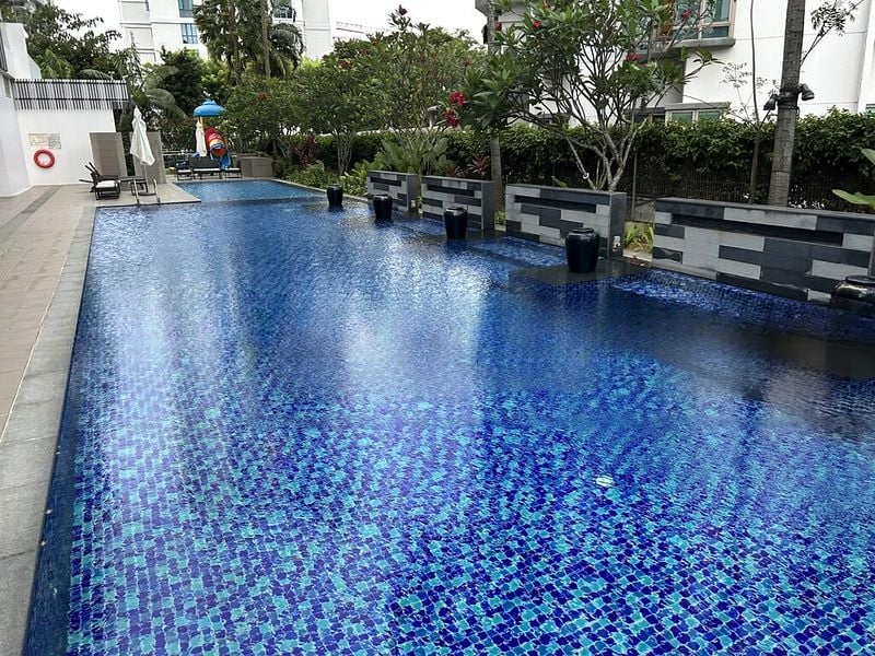 THE SERENNO 4