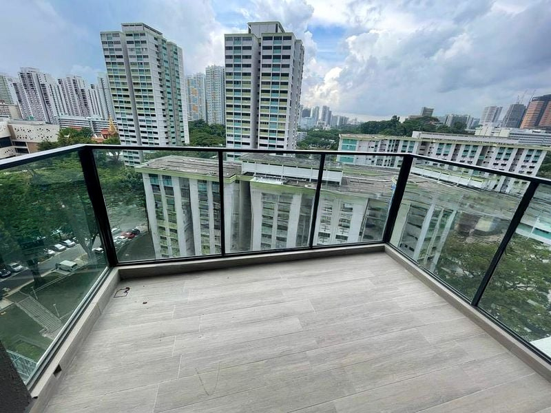 AVENUE SOUTH RESIDENCE 5