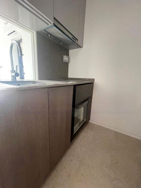 AVENUE SOUTH RESIDENCE 10