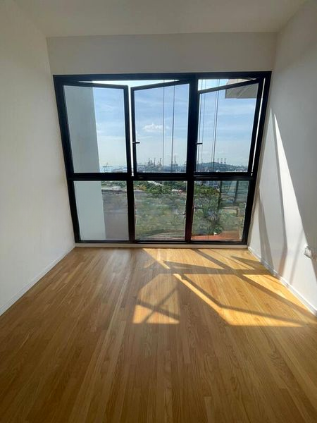 AVENUE SOUTH RESIDENCE 5