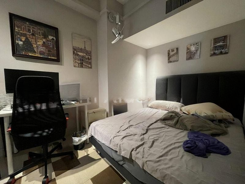 INTERNATIONAL PLAZA 10