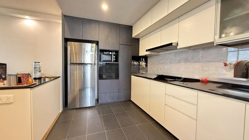 REGENT HEIGHTS 3