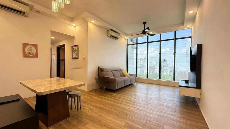 REGENT HEIGHTS 11